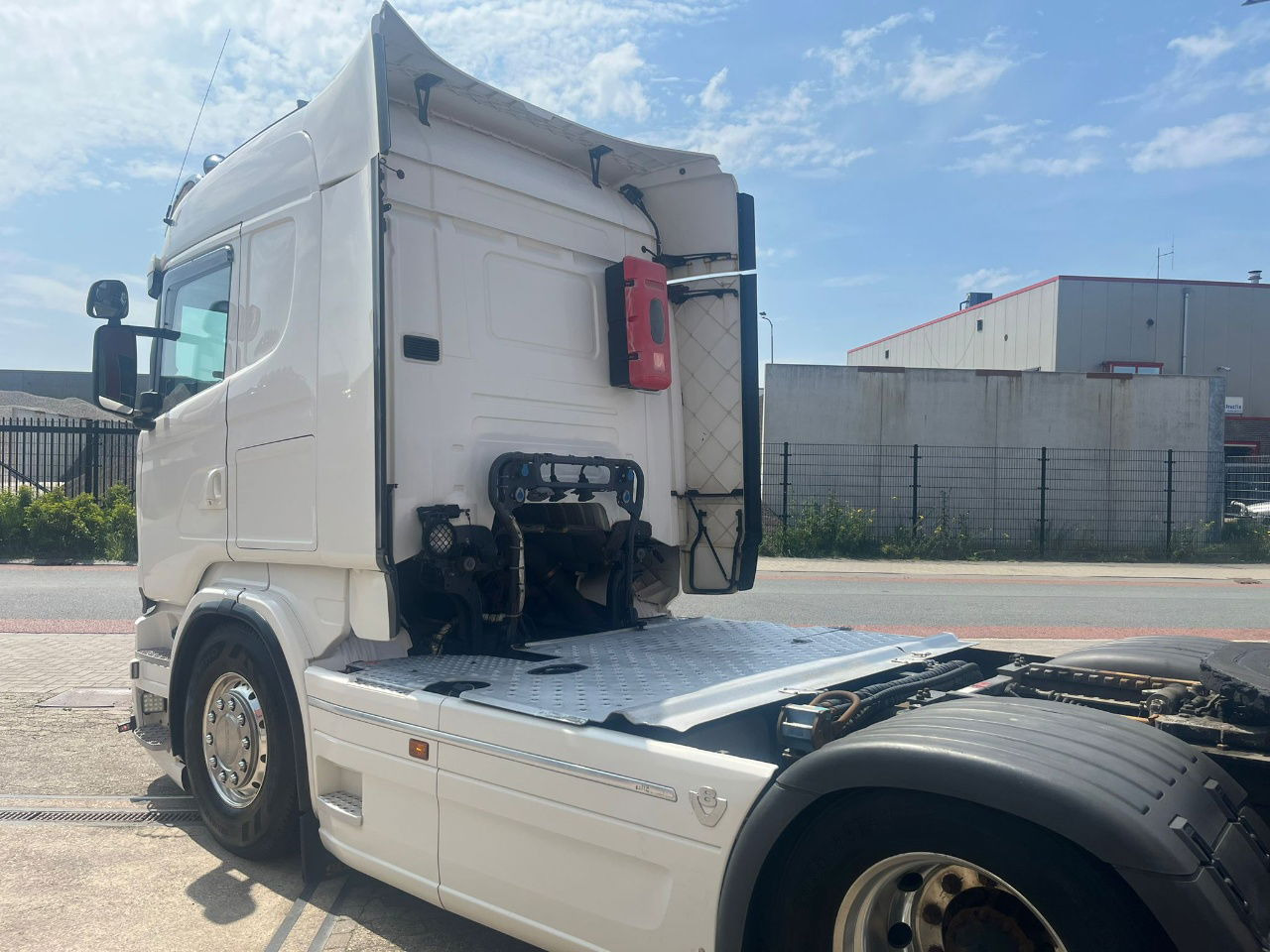 Scania R620-V8 Scania R620 6x4 - Tractor unit: picture 5 Scania R620-V8 Scania R620 6x4 - Tractor unit: picture 5