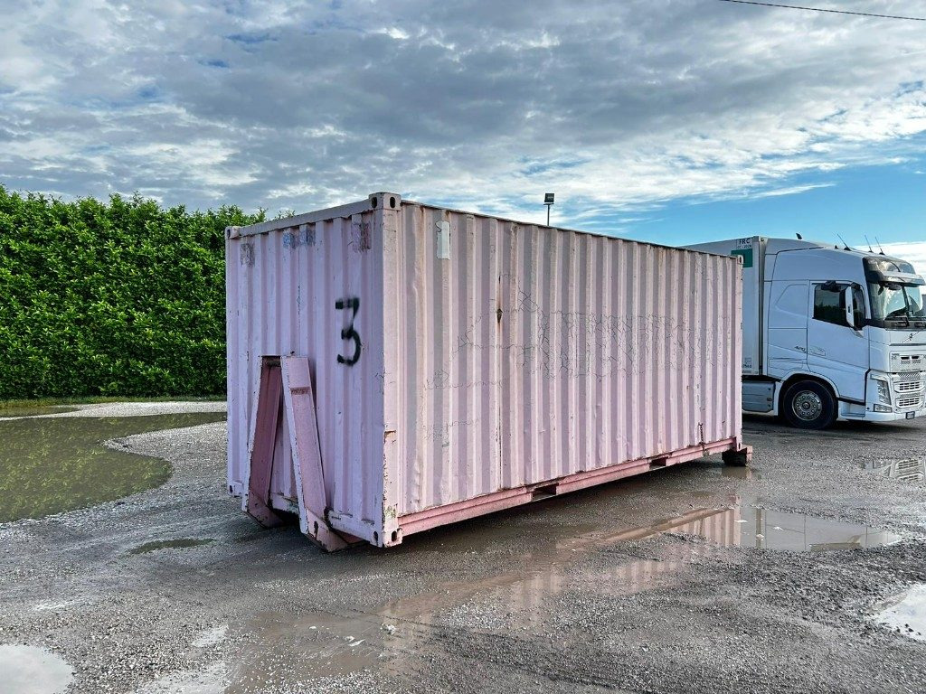 CONTAINER MARITTIMO USATO SCARRABILE - Roll-off container: picture 1 CONTAINER MARITTIMO USATO SCARRABILE - Roll-off container: picture 1