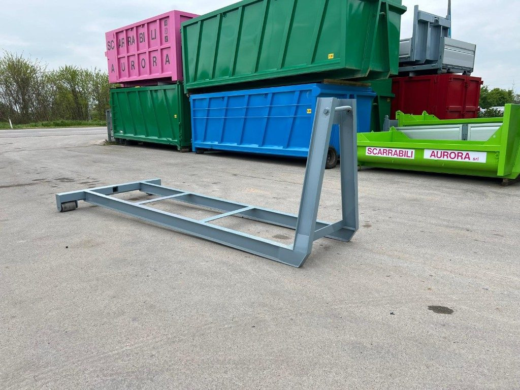 CULLA SCARRABILE NUOVA - Hook lift/ Skip loader system: picture 4 CULLA SCARRABILE NUOVA - Hook lift/ Skip loader system: picture 4