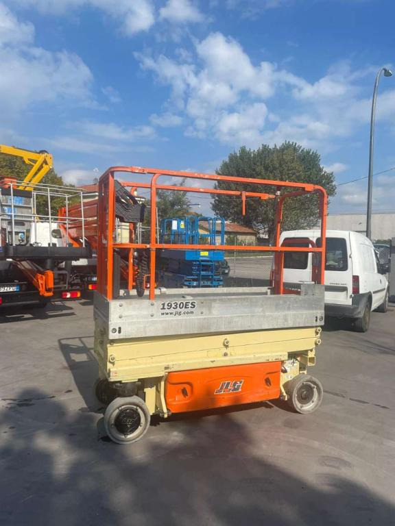 JLG 1930ES - Scissor lift: picture 1 JLG 1930ES - Scissor lift: picture 1