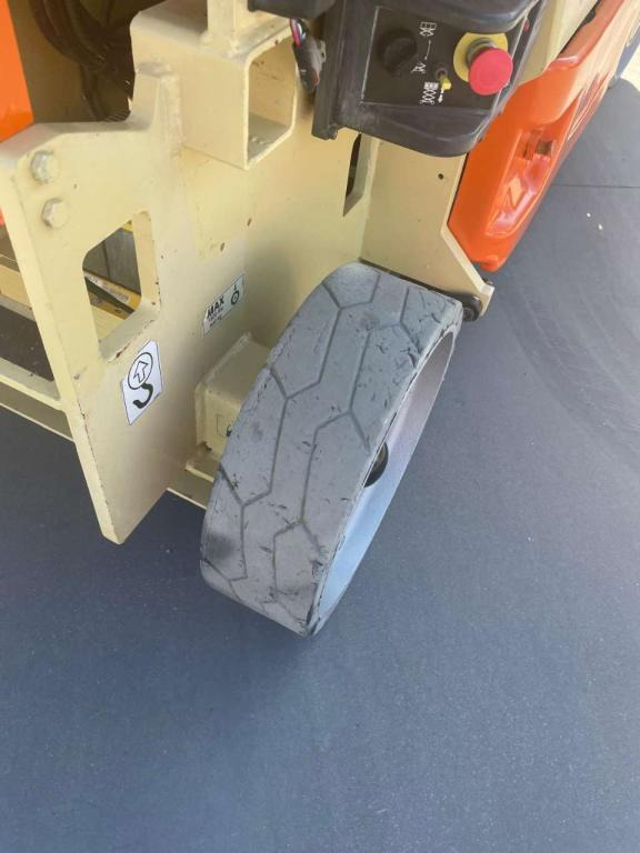 JLG 2032ES - Scissor lift: picture 5 JLG 2032ES - Scissor lift: picture 5