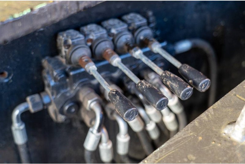 Potain HD 26 A - Self-erecting tower crane: picture 4 Potain HD 26 A - Self-erecting tower crane: picture 4