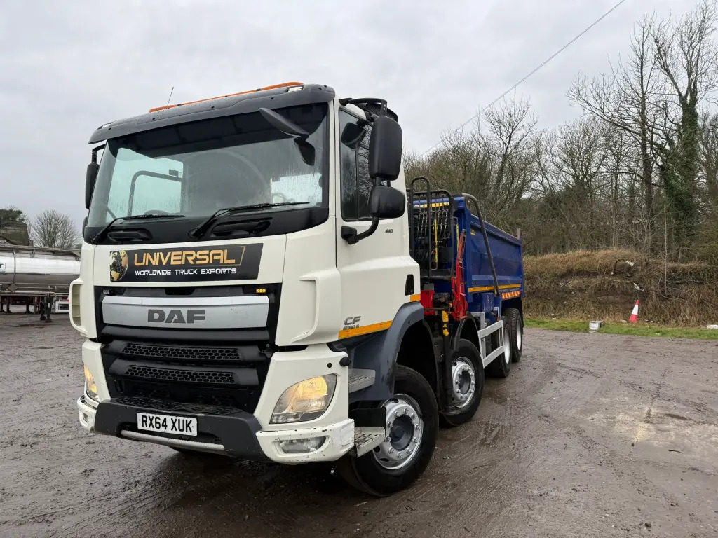 DAF CF 440 8x4 Tipper (With crane) - RHD (XUK) - Tipper: picture 3 DAF CF 440 8x4 Tipper (With crane) - RHD (XUK) - Tipper: picture 3