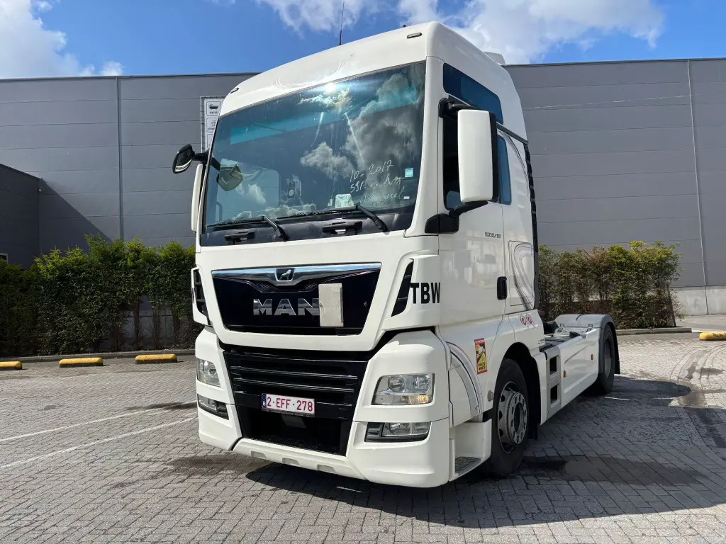 MAN TGX 18.460 XXL - Tractor unit: picture 3 MAN TGX 18.460 XXL - Tractor unit: picture 3