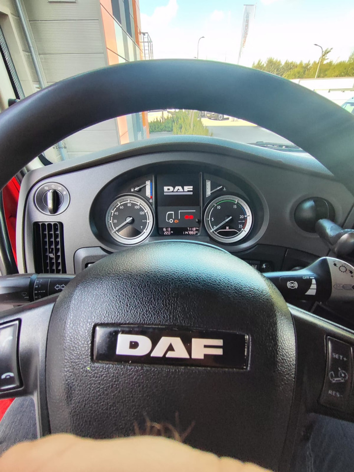 Truck DAF XF 510: picture 14