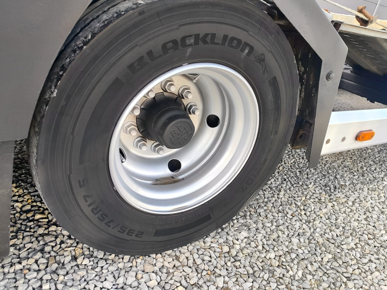 Truck DAF XF 510: picture 40