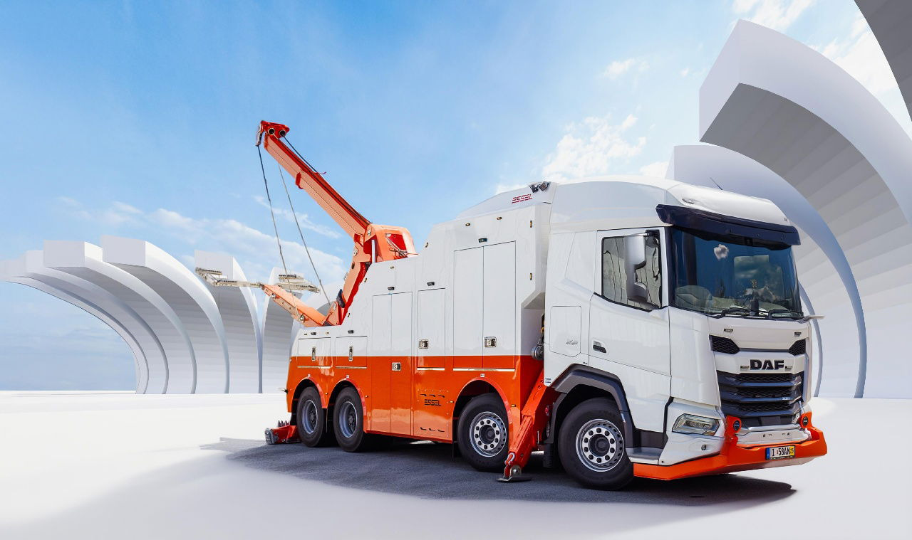 DAF XF 530 NEW T-REX DAF white - Tow truck: picture 1 DAF XF 530 NEW T-REX DAF white - Tow truck: picture 1