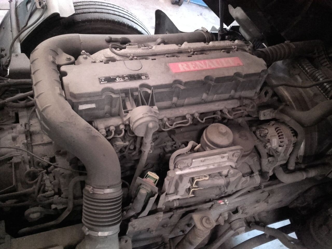 Renault DXI 7 320 E3 Renault Premium - Engine for Truck: picture 1 Renault DXI 7 320 E3 Renault Premium - Engine for Truck: picture 1
