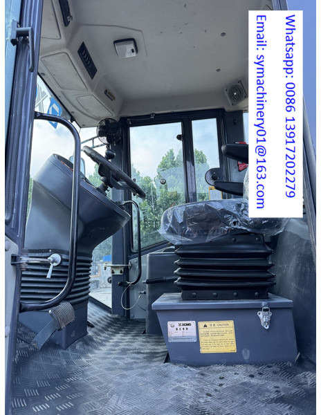 XCMG XS223J - Compactor: picture 4 XCMG XS223J - Compactor: picture 4
