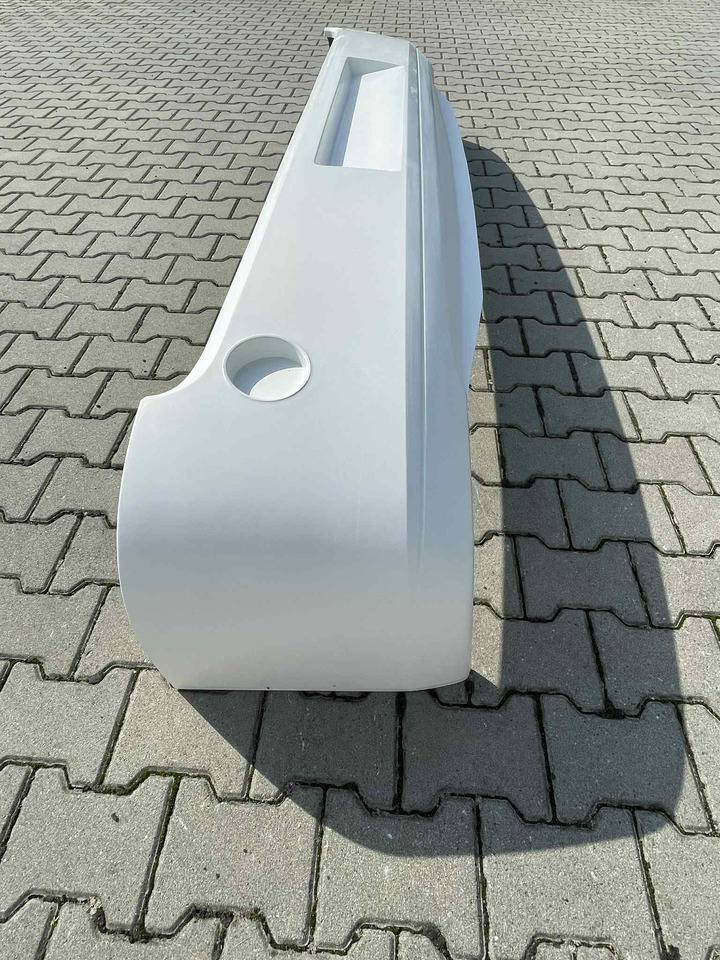 Zderzak tylny SCANIA IRIZAR PB Scania IRIZAR PB - Bumper for Bus: picture 2 Zderzak tylny SCANIA IRIZAR PB Scania IRIZAR PB - Bumper for Bus: picture 2