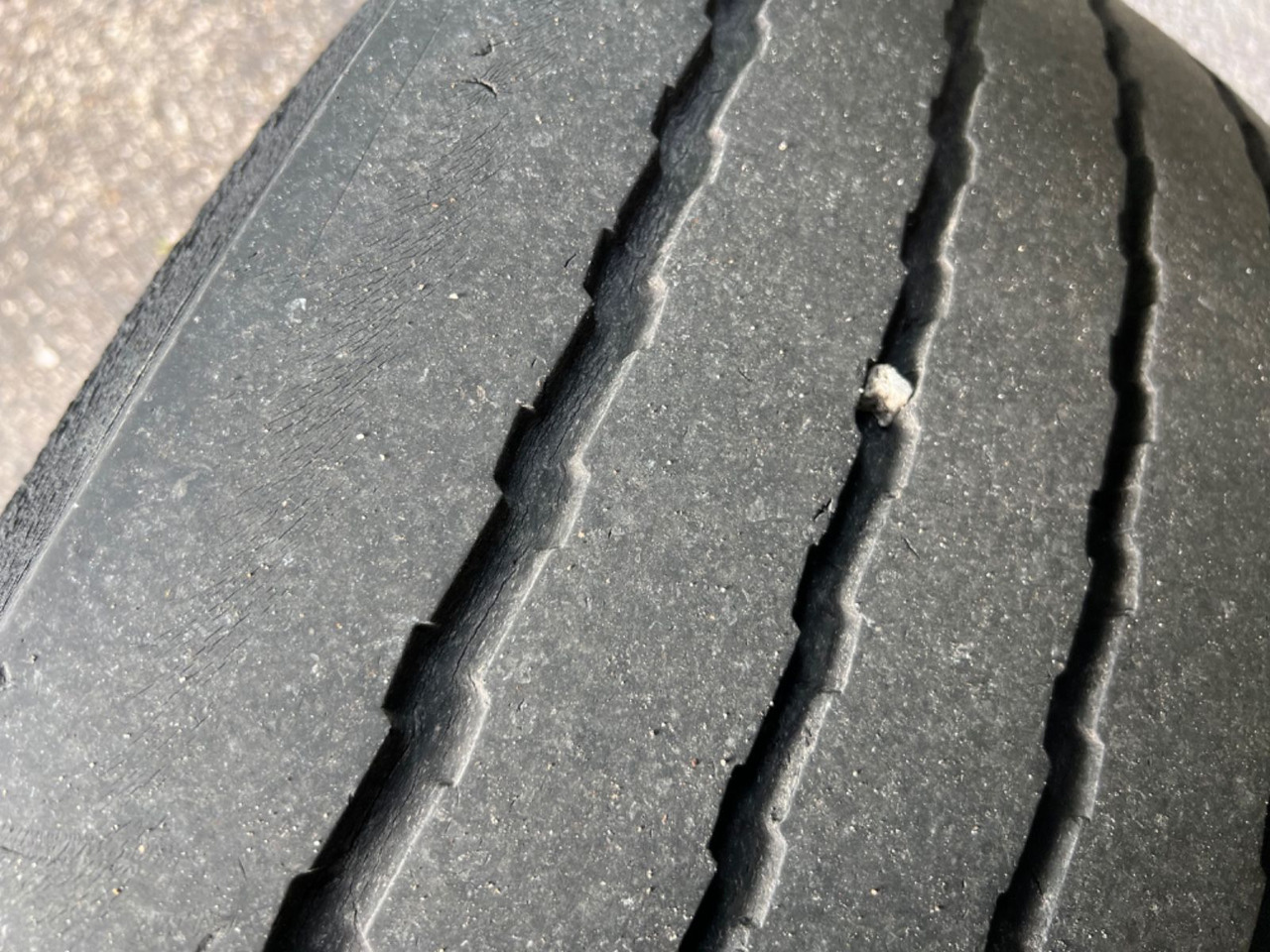 Dropside/ Flatbed trailer Schwarzmüller SCHEUWIMMER: picture 11 Dropside/ Flatbed trailer Schwarzmüller SCHEUWIMMER: picture 11