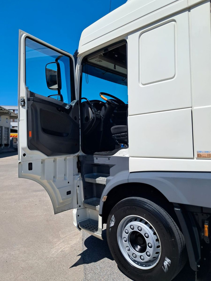 Leasing of  DAF XF 18.460 Schubboden | Klima | Retarder | Differ DAF XF 18.460 Schubboden | Klima | Retarder | Differ: picture 8