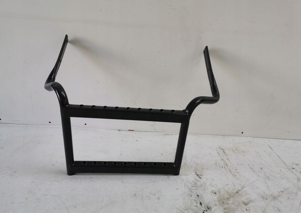 DRABINKA STOPIEN VOLVO RENAULT PREMIUM MAGNUM DXI - Footstep for Truck: picture 1 DRABINKA STOPIEN VOLVO RENAULT PREMIUM MAGNUM DXI - Footstep for Truck: picture 1