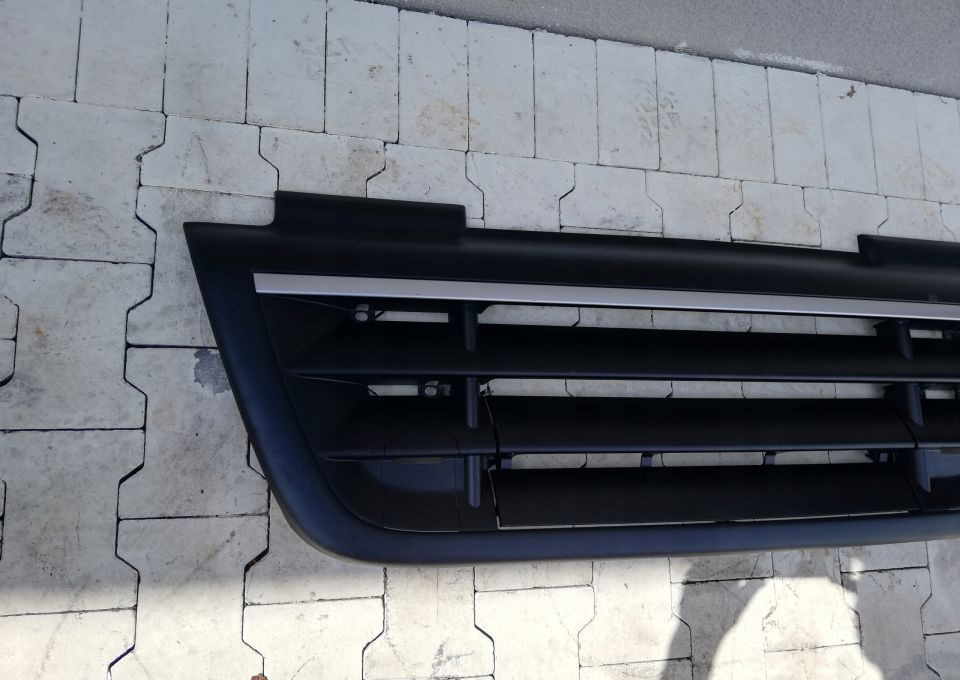 GRILL ATRAPA DAF CF NOWY ORYGINAŁ 1784453 - Grill for Truck: picture 2 GRILL ATRAPA DAF CF NOWY ORYGINAŁ 1784453 - Grill for Truck: picture 2