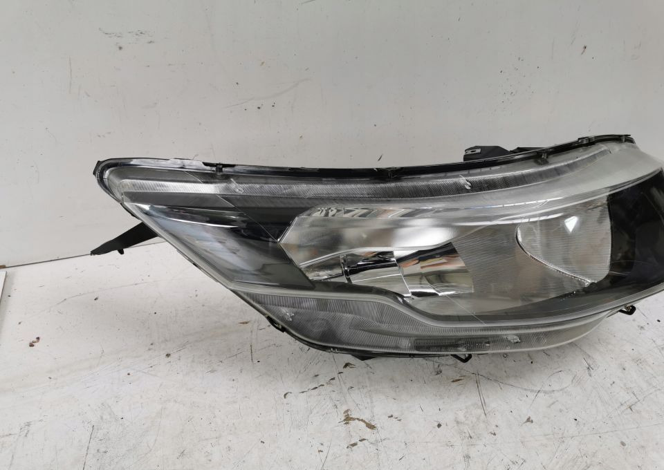 LAMPA IVECO IVECO DAILY ORYGINAŁ PRAWA - Headlight for Commercial vehicle: picture 2 LAMPA IVECO IVECO DAILY ORYGINAŁ PRAWA - Headlight for Commercial vehicle: picture 2