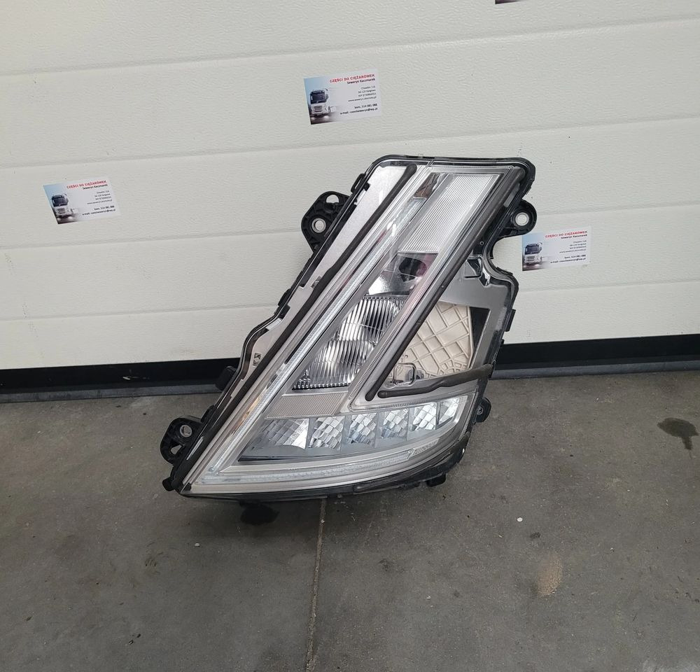LAMPA LED LH VOLVO FH5 ORYGINAŁ 24056511 CHWALIM116 - Lights/ Lighting for Truck: picture 1 LAMPA LED LH VOLVO FH5 ORYGINAŁ 24056511 CHWALIM116 - Lights/ Lighting for Truck: picture 1