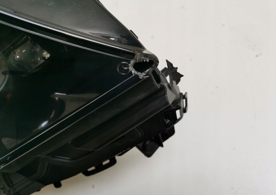 LAMPA MERCEDES EQC A 2939061201 PRAWA ORYGINAŁ - Headlight: picture 2 LAMPA MERCEDES EQC A 2939061201 PRAWA ORYGINAŁ - Headlight: picture 2