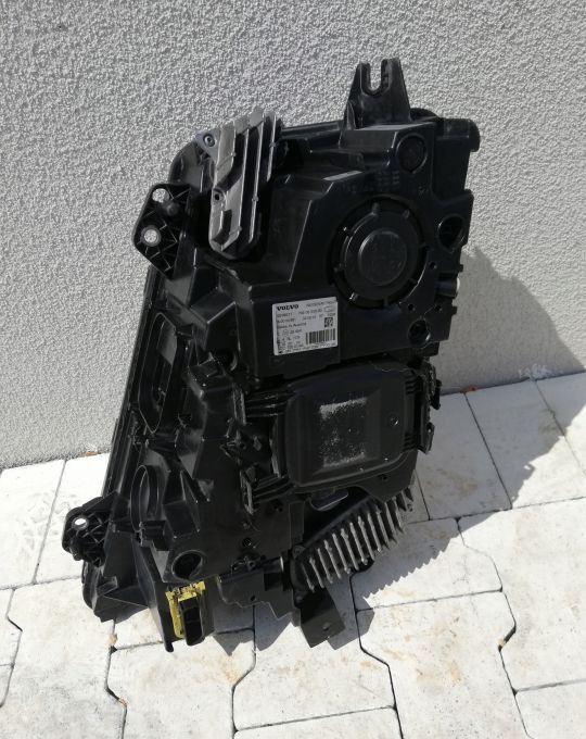 LAMPA VOLVO FH4 FH 4 FM RH ORYGINAŁ - Headlight for Truck: picture 3 LAMPA VOLVO FH4 FH 4 FM RH ORYGINAŁ - Headlight for Truck: picture 3