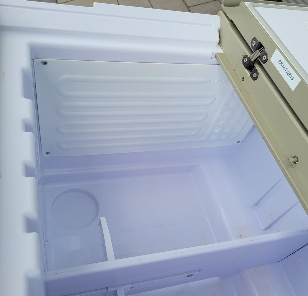 LODÓWKA VOLVO FH4 ORYGINAŁ NABITA NOWY PAROWNIK - Body and exterior for Truck: picture 3 LODÓWKA VOLVO FH4 ORYGINAŁ NABITA NOWY PAROWNIK - Body and exterior for Truck: picture 3