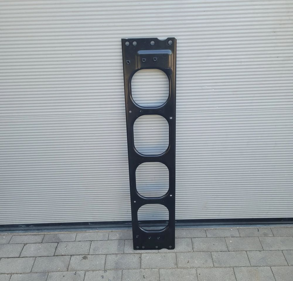 WAZMOCNIENIE POPRZECZNICA VOLVO FH4 FH5 NOWY ORYGINAŁ 21825534 - Body and exterior for Truck: picture 1 WAZMOCNIENIE POPRZECZNICA VOLVO FH4 FH5 NOWY ORYGINAŁ 21825534 - Body and exterior for Truck: picture 1