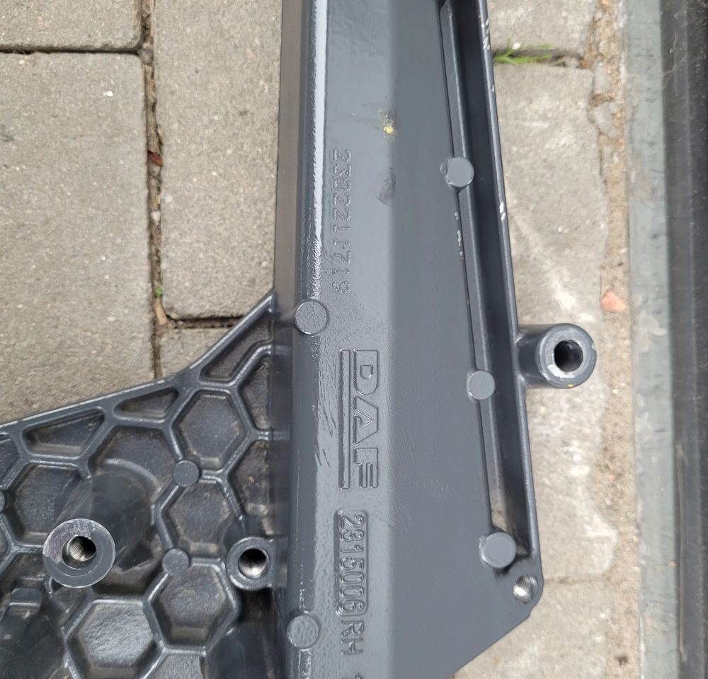 WSPORNIK MOCOWANIE DAF XG NM RH 2315006 ORYGINAŁ CHWALIM116 - Body and exterior for Truck: picture 4 WSPORNIK MOCOWANIE DAF XG NM RH 2315006 ORYGINAŁ CHWALIM116 - Body and exterior for Truck: picture 4