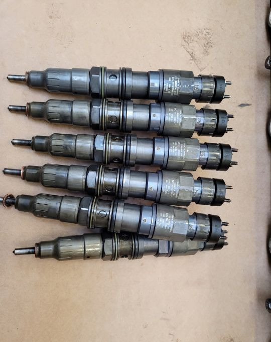 WTRYSKI MERCEDES ACTROS MP4 A471070048780 - Injector for Truck: picture 1 WTRYSKI MERCEDES ACTROS MP4 A471070048780 - Injector for Truck: picture 1