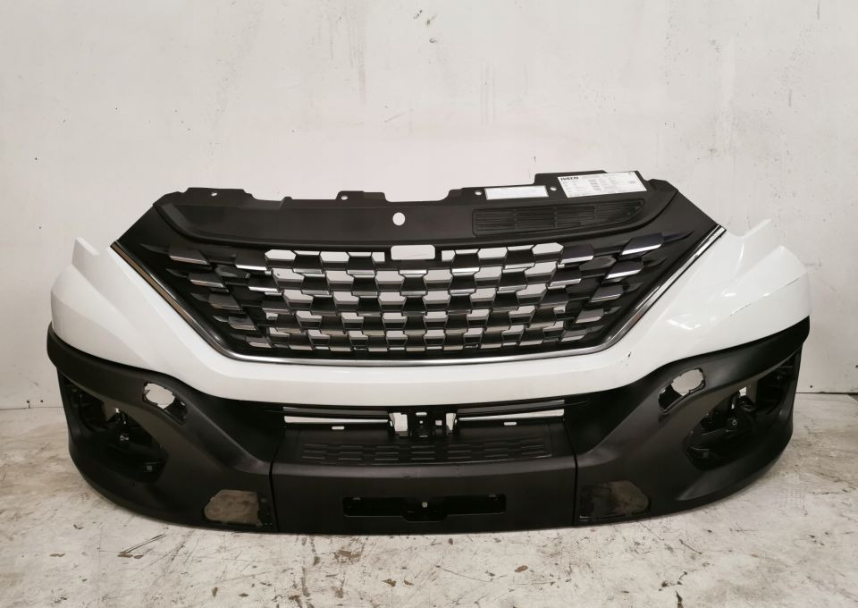 ZDERZAK GRILL IVECO DAYLY NOWY MODEL 2019r - Bumper for Commercial vehicle: picture 1 ZDERZAK GRILL IVECO DAYLY NOWY MODEL 2019r - Bumper for Commercial vehicle: picture 1