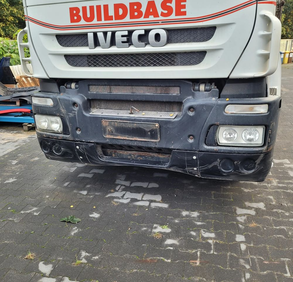 ZDERZAK IVECO TRAKKER STRALIS - Bumper for Truck: picture 1 ZDERZAK IVECO TRAKKER STRALIS - Bumper for Truck: picture 1
