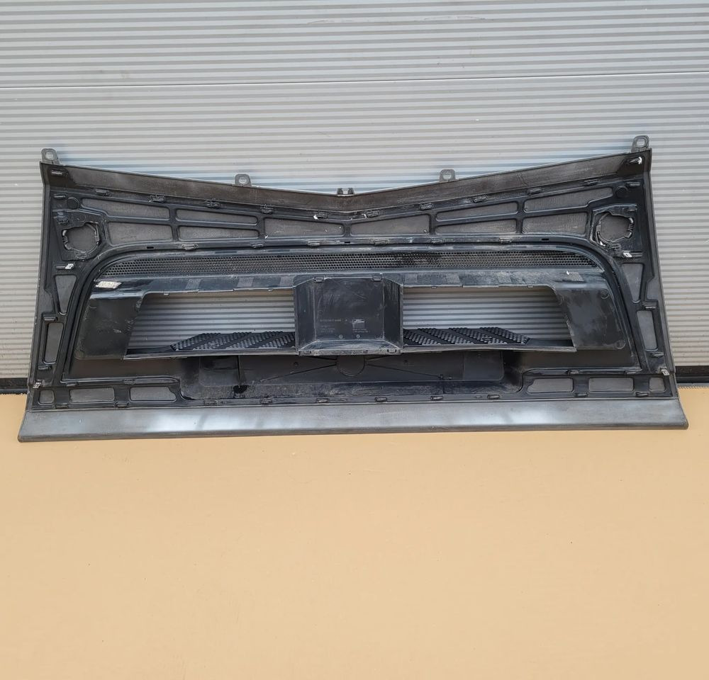 ZDERZAK MERCEDES ACTROS MP4 MP5 ORYGINAŁ A9608856301 CHWALIM116 - Bumper for Truck: picture 4 ZDERZAK MERCEDES ACTROS MP4 MP5 ORYGINAŁ A9608856301 CHWALIM116 - Bumper for Truck: picture 4