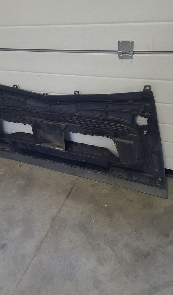 ZDERZAK MERCEDES ACTROS MP4 ORYGINAŁ - Bumper for Truck: picture 5 ZDERZAK MERCEDES ACTROS MP4 ORYGINAŁ - Bumper for Truck: picture 5