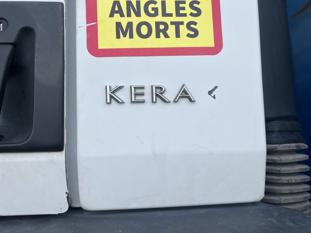 Renault kerax - Crane truck: picture 4 Renault kerax - Crane truck: picture 4