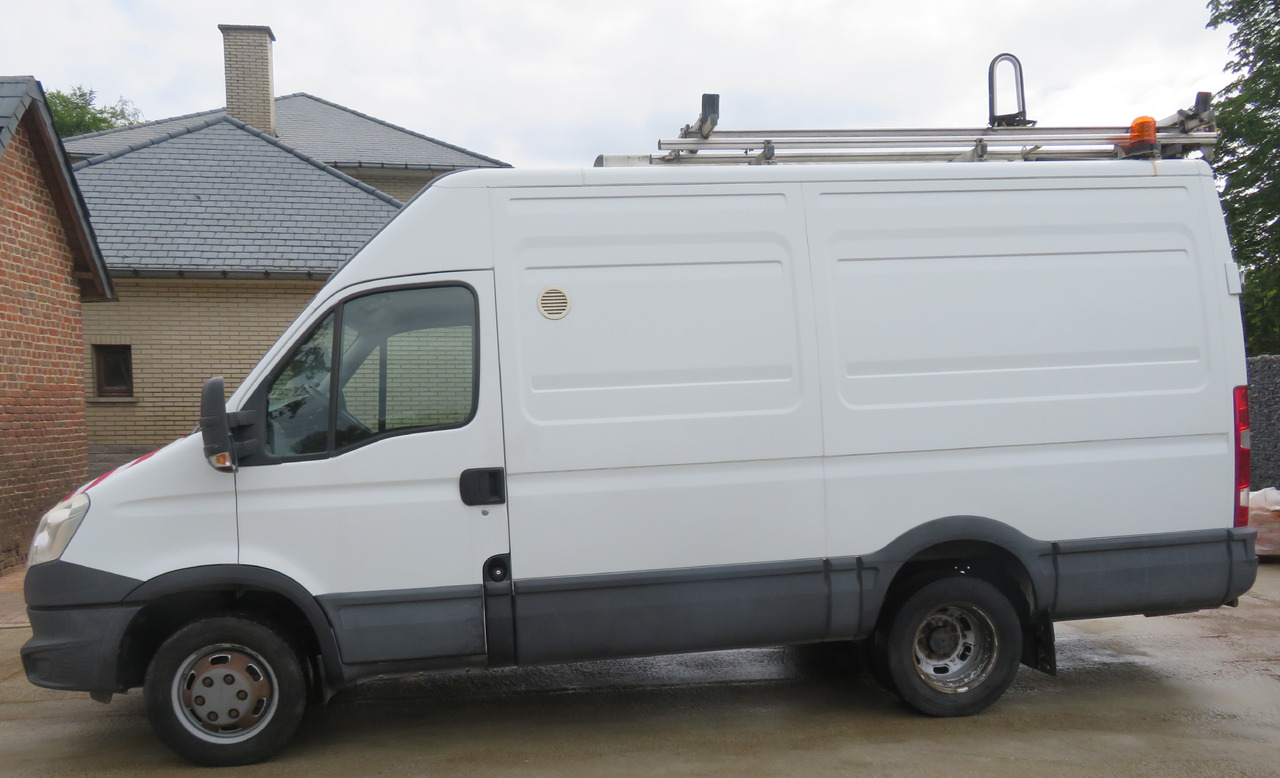 Iveco Daily 50C15 - Panel van: picture 5 Iveco Daily 50C15 - Panel van: picture 5