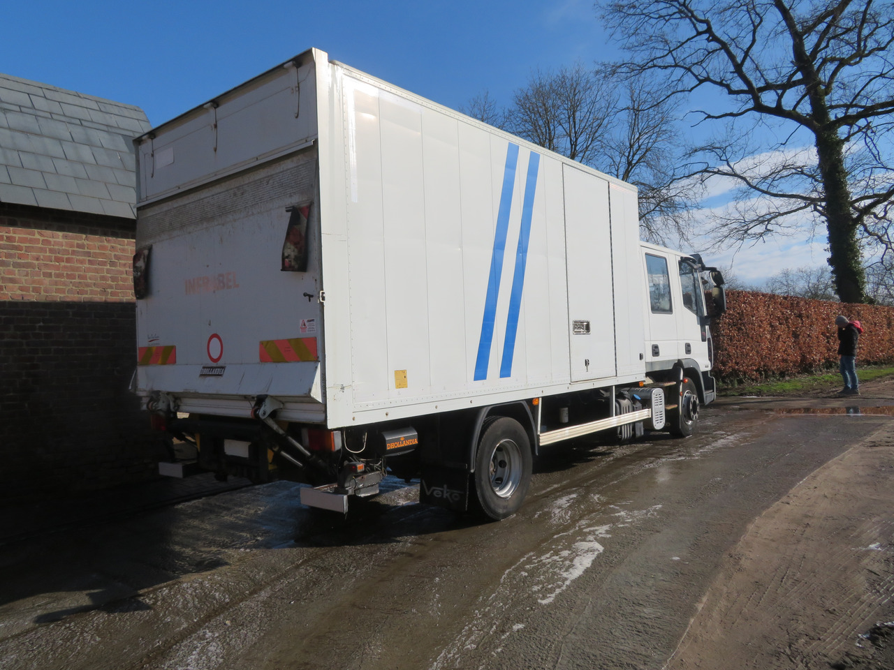 Box truck Iveco Eurocargo ML90E18: picture 7