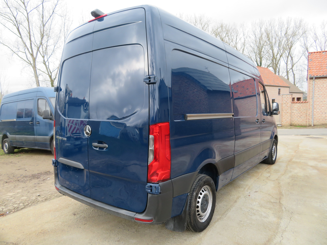 Small van Mercedes-Benz Sprinter 311CDi: picture 7 Small van Mercedes-Benz Sprinter 311CDi: picture 7