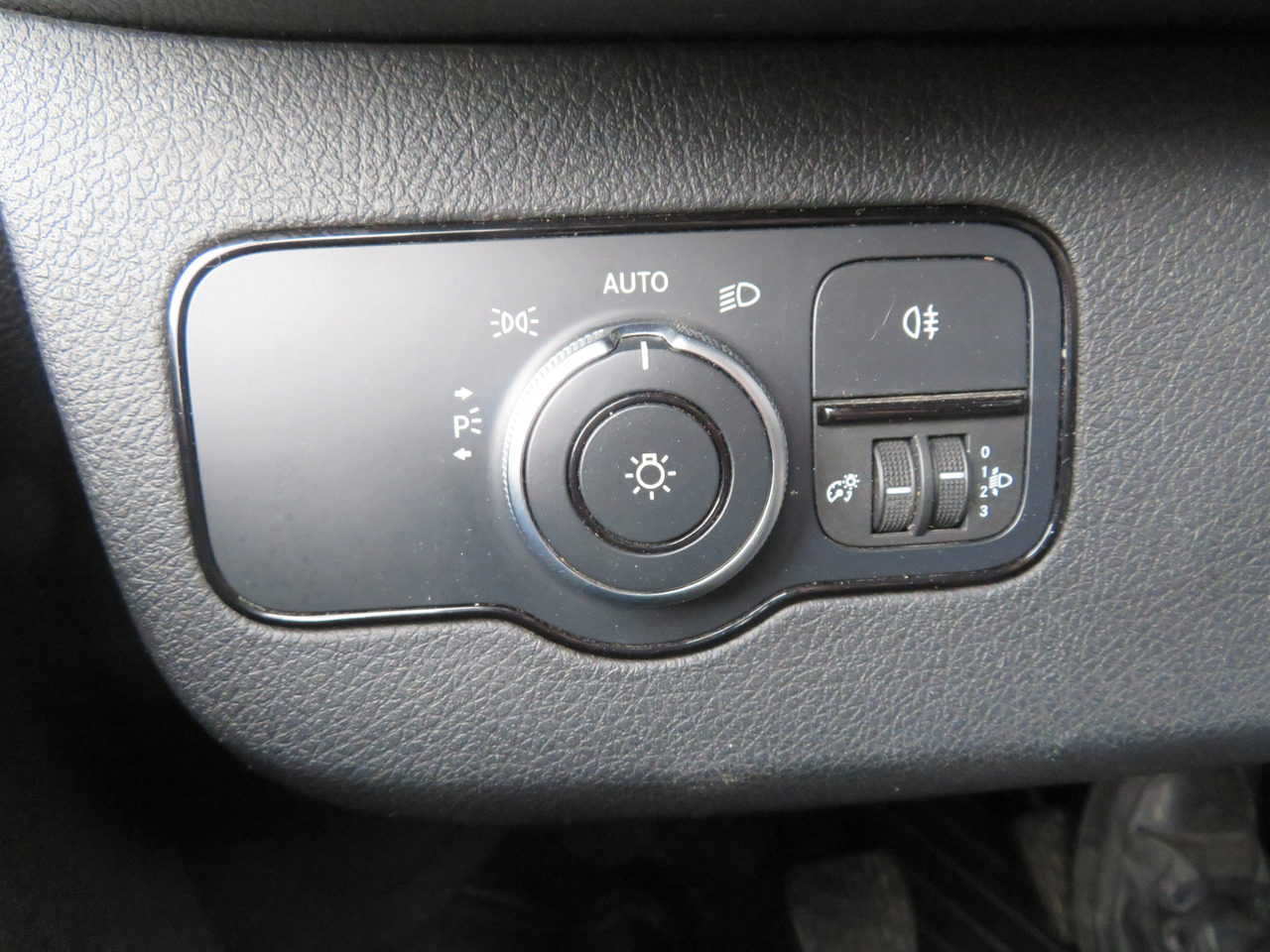 Small van Mercedes-Benz Sprinter 311CDi: picture 16 Small van Mercedes-Benz Sprinter 311CDi: picture 16