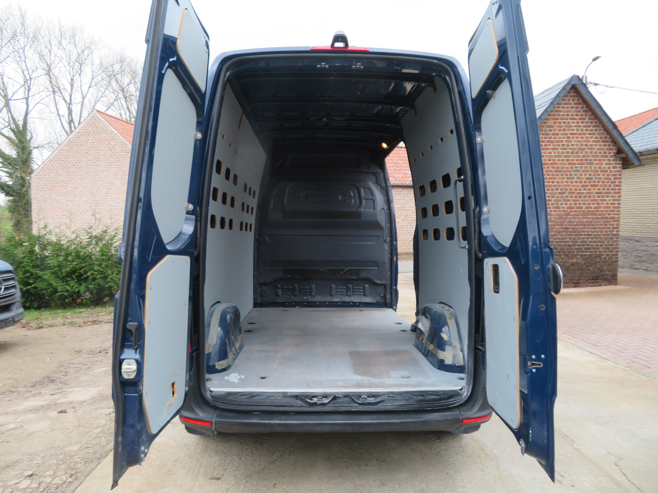 Small van Mercedes-Benz Sprinter 311CDi: picture 10 Small van Mercedes-Benz Sprinter 311CDi: picture 10