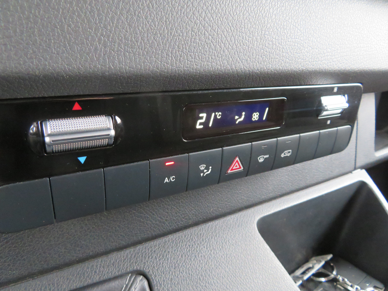 Small van Mercedes-Benz Sprinter 311CDi: picture 12 Small van Mercedes-Benz Sprinter 311CDi: picture 12