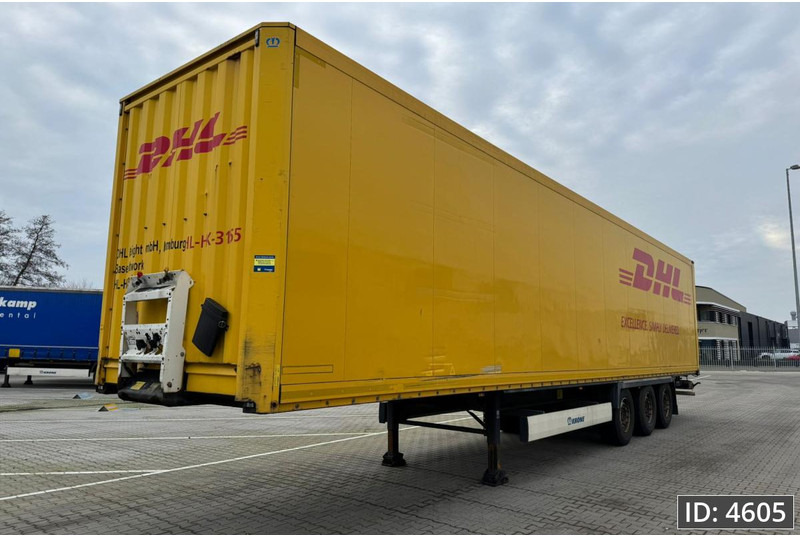 Krone SD / Disk brakes - Closed box semi-trailer: picture 1 Krone SD / Disk brakes - Closed box semi-trailer: picture 1