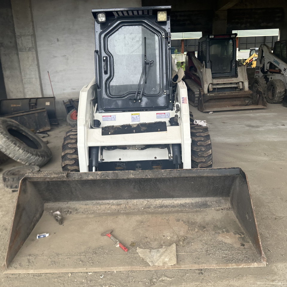 BOBCAT S130 Skid Steer Loader Click for Discount - Skid steer loader: picture 1 BOBCAT S130 Skid Steer Loader Click for Discount - Skid steer loader: picture 1