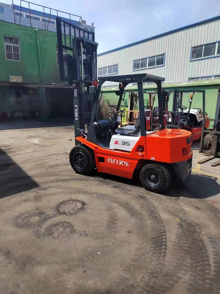 HELI 3.5Ton Forklift Click Here for Discount - Diesel forklift: picture 3 HELI 3.5Ton Forklift Click Here for Discount - Diesel forklift: picture 3