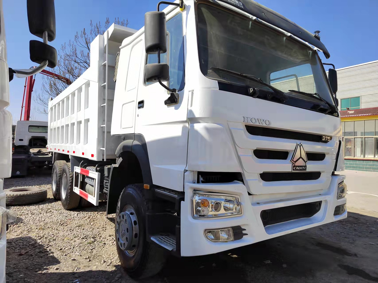 HOWO 6X4 - Tipper: picture 3 HOWO 6X4 - Tipper: picture 3