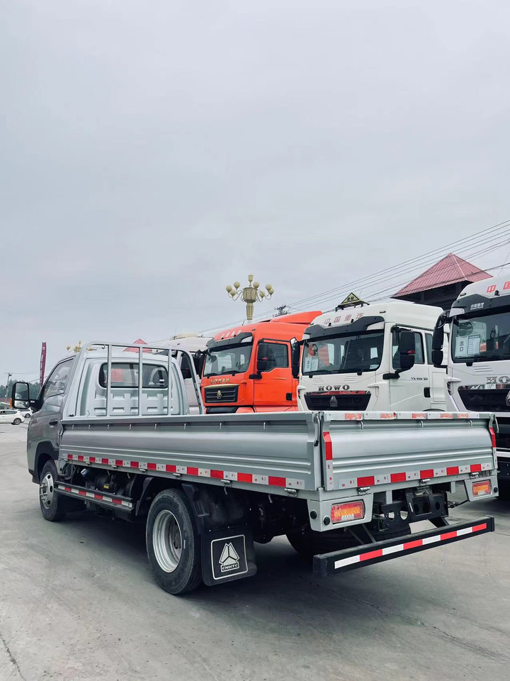 HOWO Howo Automatic Dump Truck L1s 4✖2 - Tipper: picture 4 HOWO Howo Automatic Dump Truck L1s 4✖2 - Tipper: picture 4