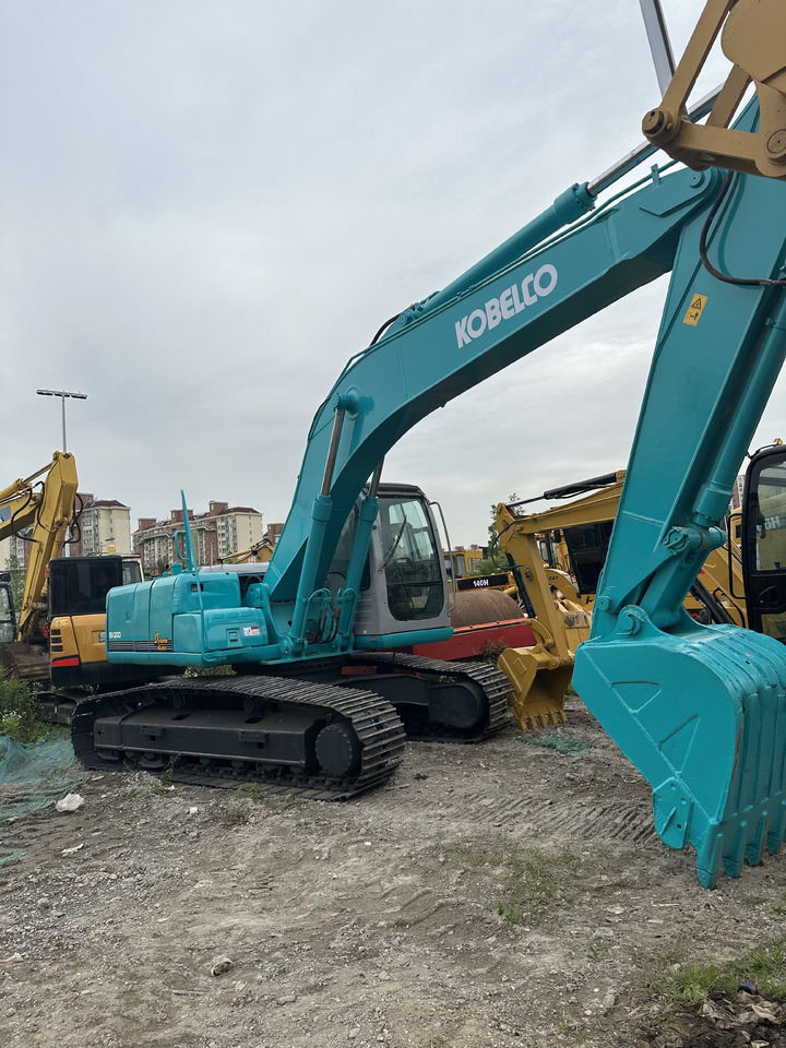Hitachi Excavator SK200 Click for Discount - Excavator: picture 1 Hitachi Excavator SK200 Click for Discount - Excavator: picture 1