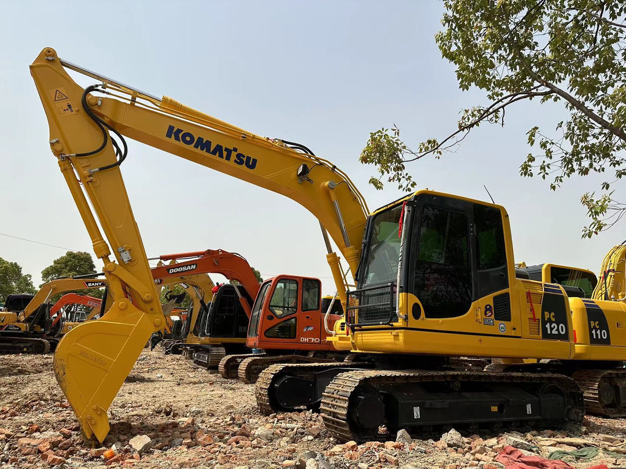 KOMATSU PC120-8 Excavator Click for Discount - Excavator: picture 2 KOMATSU PC120-8 Excavator Click for Discount - Excavator: picture 2