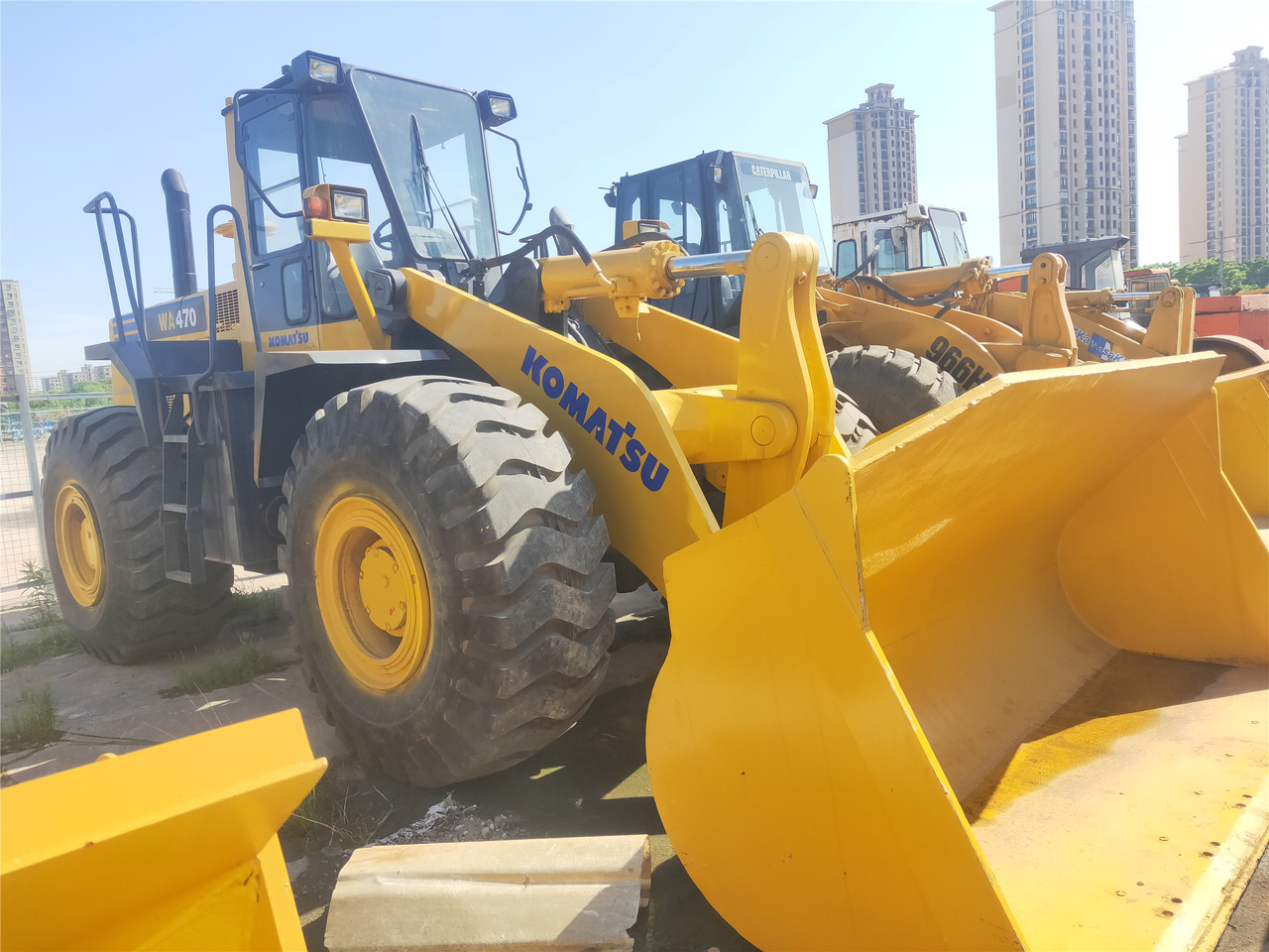 KOMATSU Wheel Loader WA470-3 Click Here for Discount - Wheel loader: picture 1 KOMATSU Wheel Loader WA470-3 Click Here for Discount - Wheel loader: picture 1
