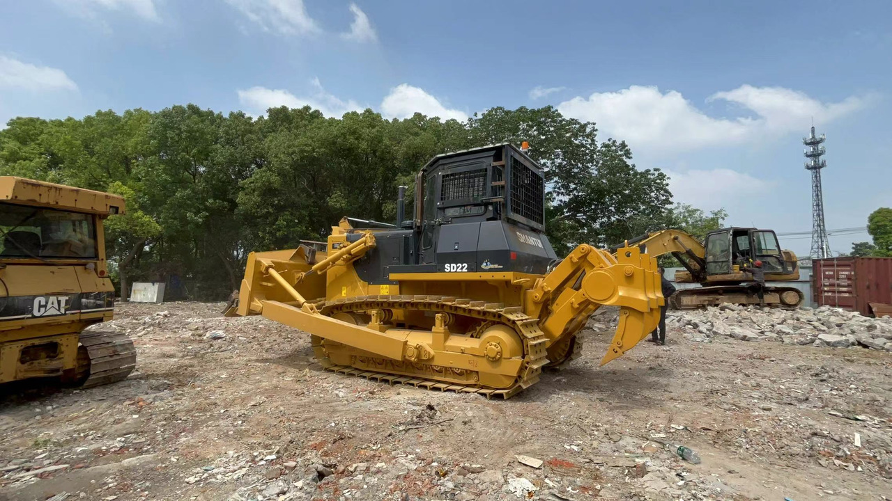 SHANTUI Bulldozer SD22 Low Hours with Claws - Bulldozer: picture 5 SHANTUI Bulldozer SD22 Low Hours with Claws - Bulldozer: picture 5