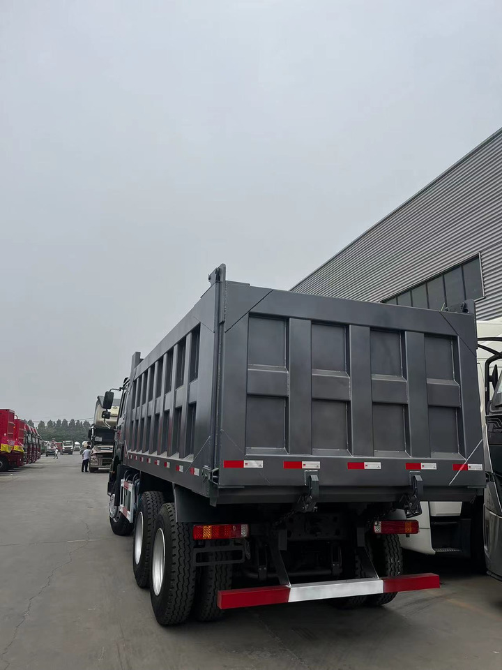 Tipper SINOTRUK HOWO Dump Truck 6x4 Click for Discount: picture 5