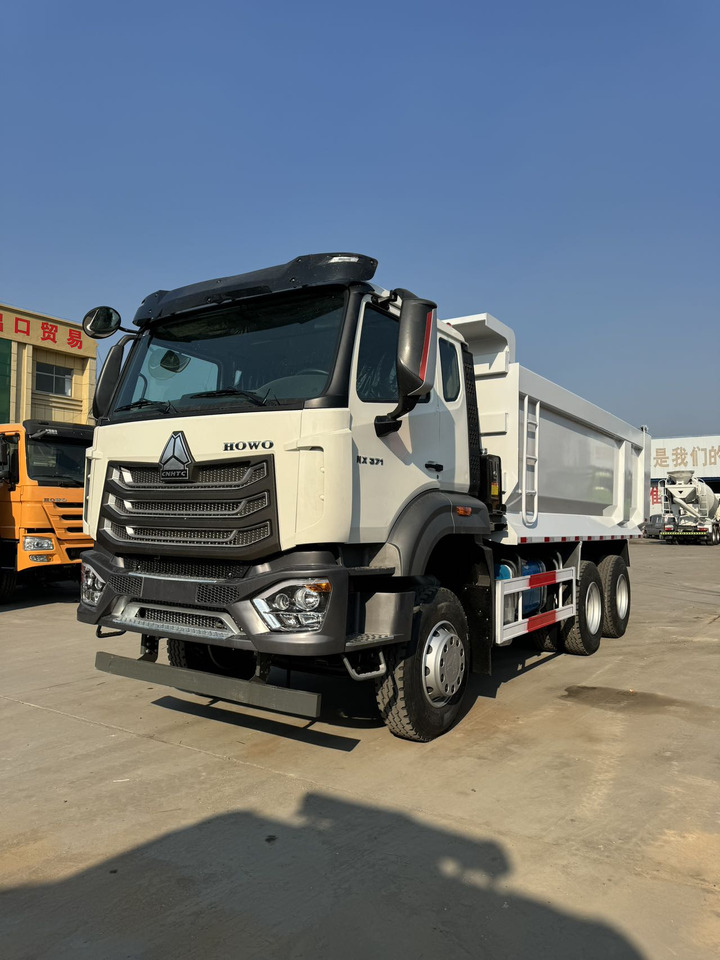 SINOTRUK HOWO NX371 6X4 - Tipper: picture 5 SINOTRUK HOWO NX371 6X4 - Tipper: picture 5
