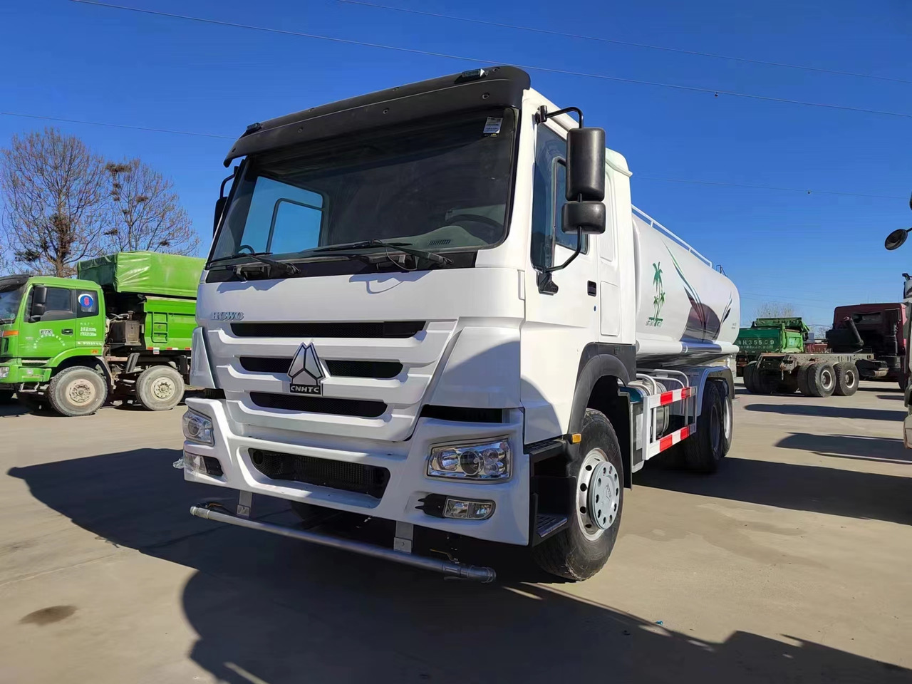 SINOTRUK HOWO Water Tanker CLICK HERE FOR DISCOUNT - Tank truck: picture 2 SINOTRUK HOWO Water Tanker CLICK HERE FOR DISCOUNT - Tank truck: picture 2