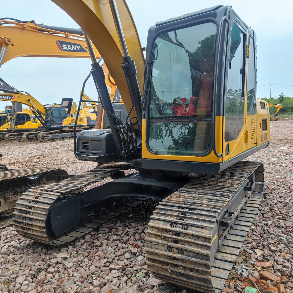 XCMG XE150DA Excavator Click for Discount - Mini excavator: picture 5 XCMG XE150DA Excavator Click for Discount - Mini excavator: picture 5